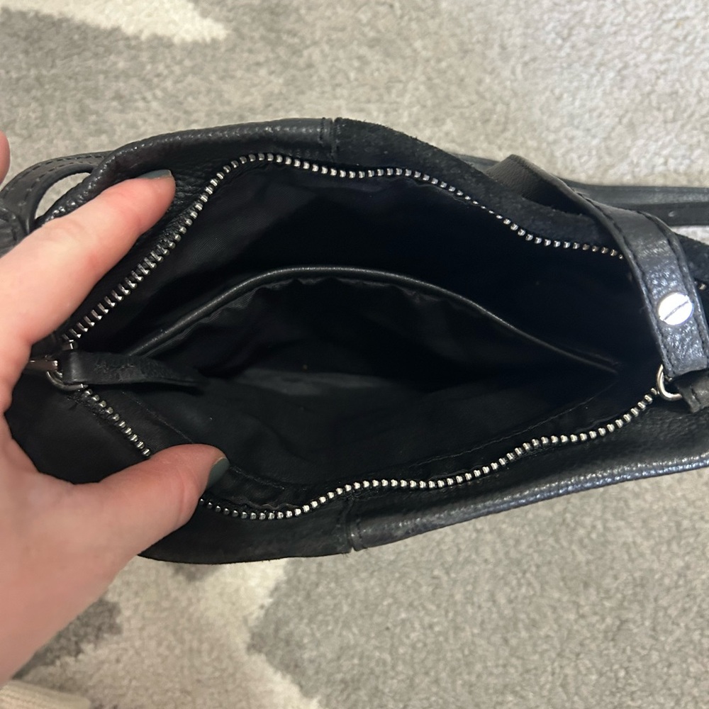 Zara Two Tone Black Leather Crossbody Bag - Picture 3 of 4